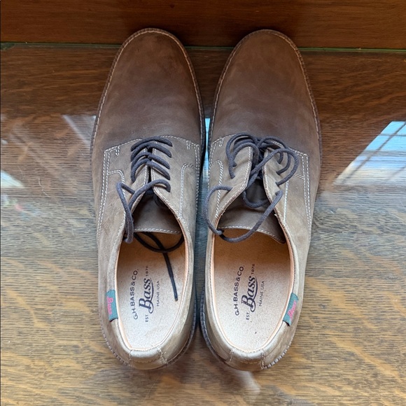 G.H. Bass & Co. Pasadena buck leather Oxford shoes - Picture 6 of 10